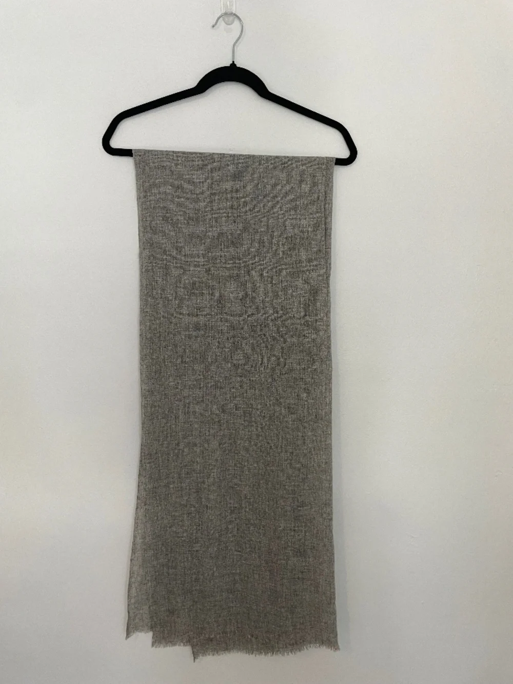 Emanuel Ungaro 100% Cashmere Oversized Long Scarf, Heather Gray Gauze, Unisex